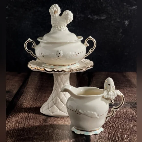 Glitterville Studios Creamer Dish Silkie Chicken Dolly Poulet Handmade Pitcher - Picture 10 of 12